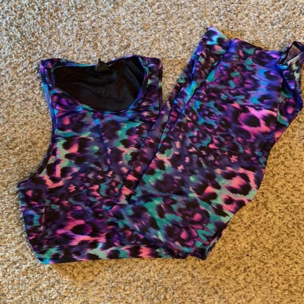 KDeer athletic wear